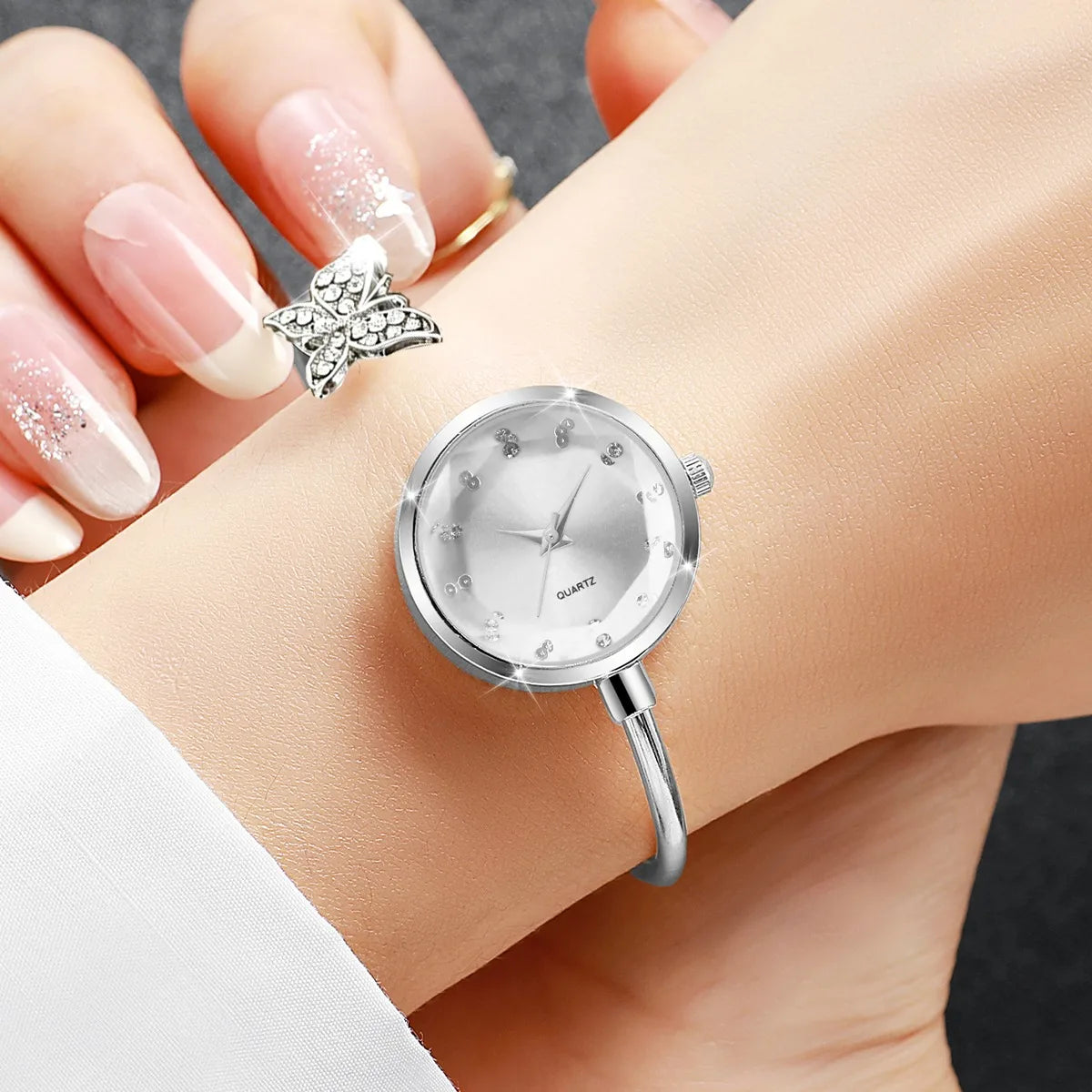 6pc Elegant Opening-cuff Bangle Women Watch Jewelry Set Fashion Rhinestone Ladies Quartz Wristwatch Relogio Feminino（Without Box